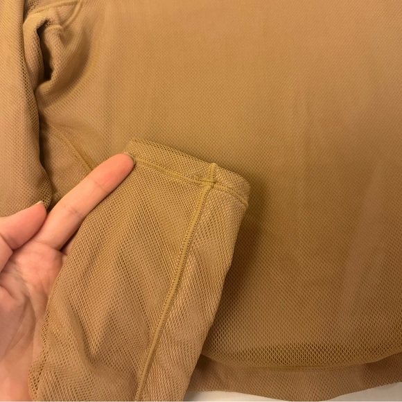 Alo Yoga Vision Long Sleeve - Caramel Latte Small - Picture 6 of 7